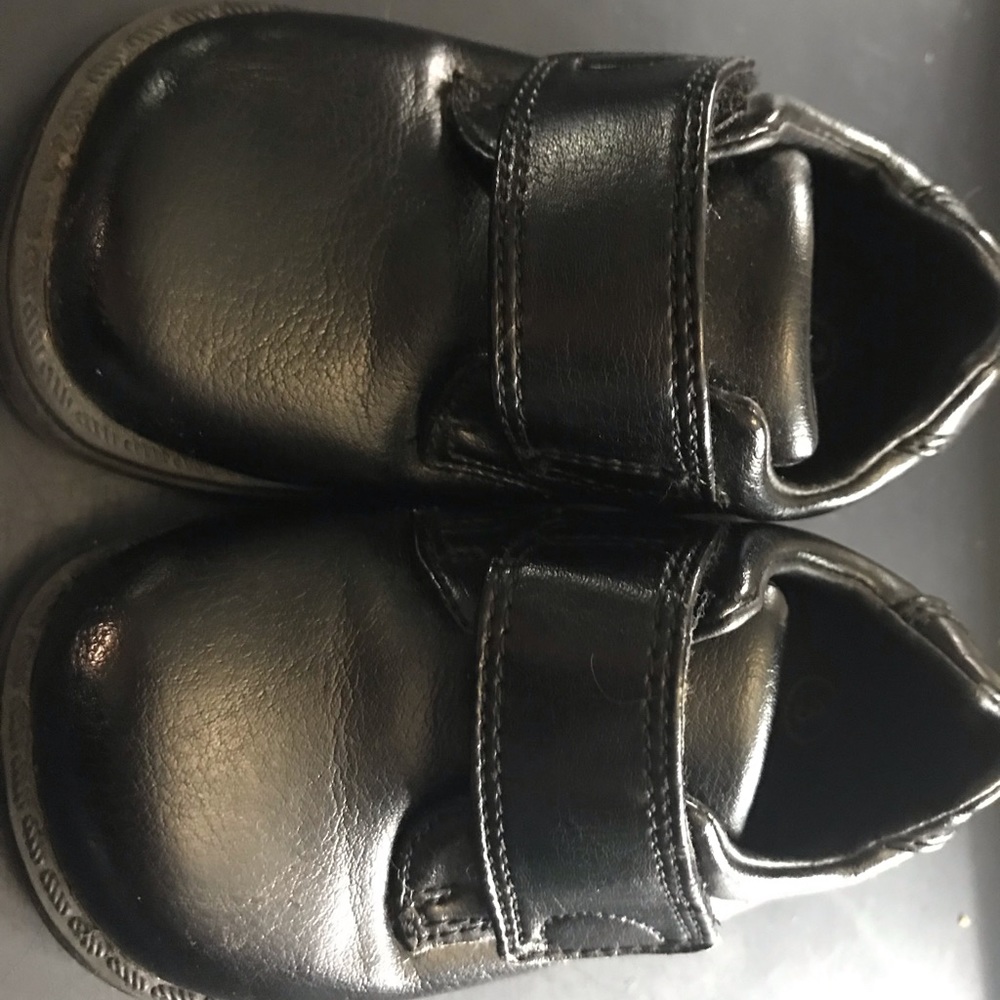 Teeny Toes infant size 3 dress shoes